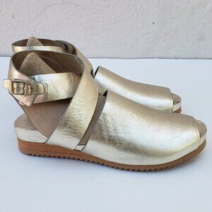 peep toe ankle strap crossover Neli sandals